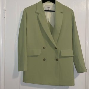 Aritzia Cherrelle Blazer in Pistachio Green Size XS